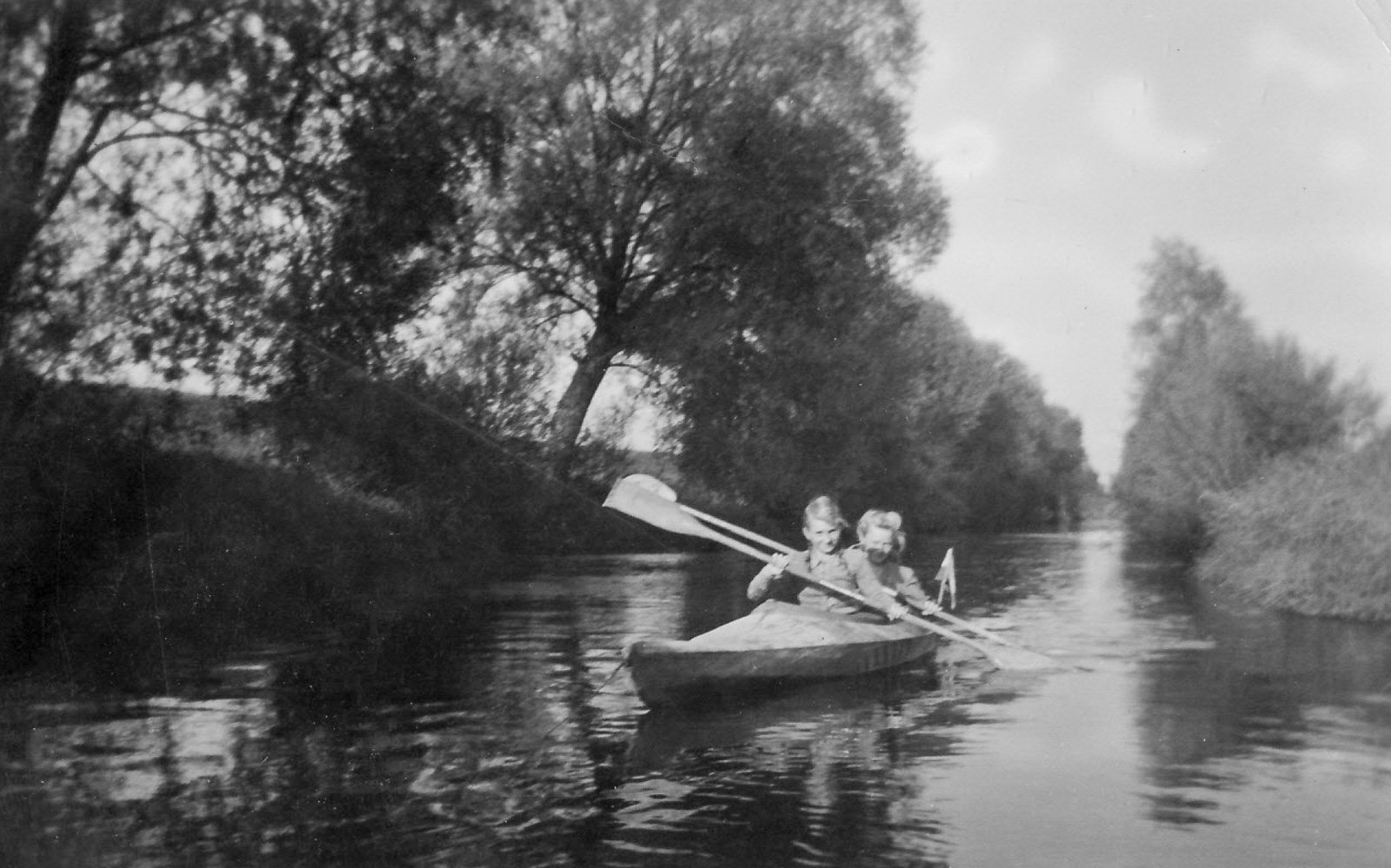 Mit dem Kanu auf der Glonn 1948